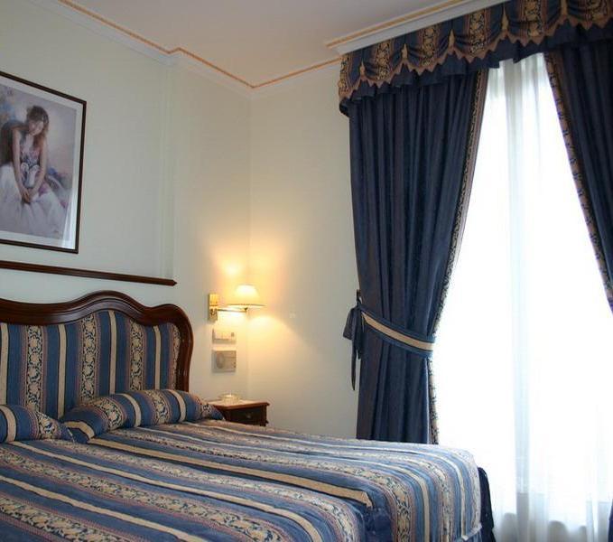 Hotel De Borleña Kamer foto